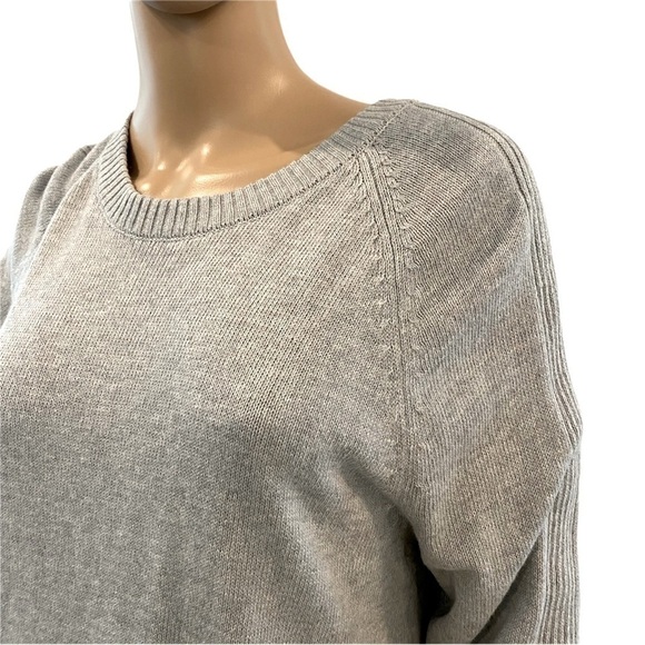 ⭐️ Banana Republic Cotton Blend Knit Crew Neck Ribbed Sleeve Sweater Size Medium - Picture 4 of 9